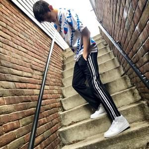 Meet your Posher, Derek